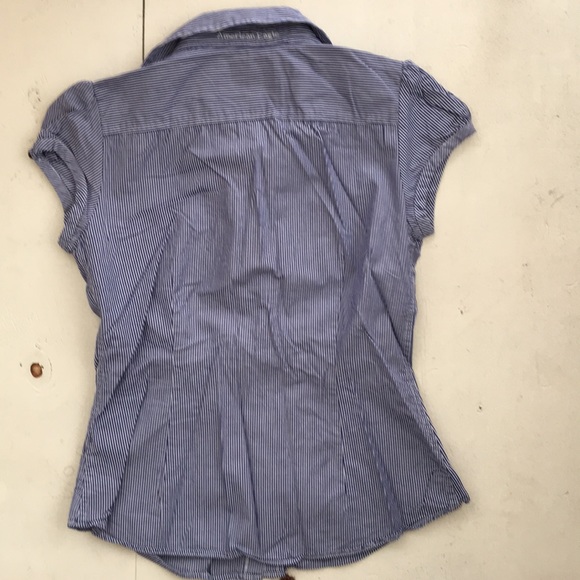 [ American Eagle Blue & White Ruffled Shirt ] 6 - Picture 4 of 5